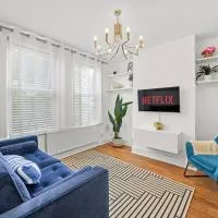 Bright 2 Bed - Perfect Central Hub