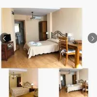 Estudio con cocina y baño privado, ξενοδοχείο σε Jarandilla de la Vera