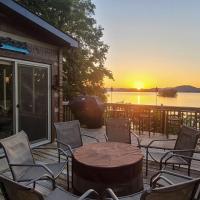 Pirate Cove, hotel near Morristown Regional Airport - MOR, Jefferson City