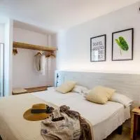 Apartamentos Es Pujols - Emar Hotels, готель у місті Ес-Пухольс