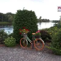 Dachstübchen an der Oder, hotel di Neuglietzen