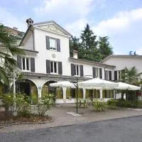 Hotel Ristorante La Grotta, khách sạn ở Castiglione delle Stiviere