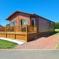 Mildreds Lodge with Hot Tub, hotel v destinaci Felton