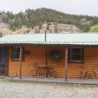The Primrose Cabin with Mountain Views, hotel in Lake City