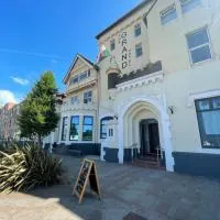 The Grand Hotel, hotel di Port Talbot