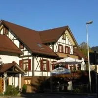 Hotel Restaurant Adler Bühlertal, hotel v destinaci Bühlertal