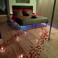 La parenthèse coquine, hotel Saurier városában
