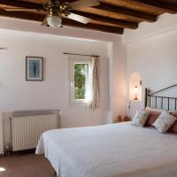 Villa Abella Paraga Traditional with amazing sea view for 6 people, hotel in Paradise Beach