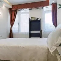 Barcelona CoronaHostal, hotell sihtkohas Badalona