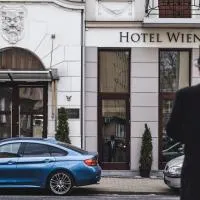 Hotel Wieniawski, хотел в Люблин