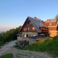 Schronisko PTTK na Jaworzynie Krynickiej, hotel in Krynica Zdrój