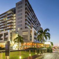 Lovely One Bedroom Apartment "Cairns Harbour Lights", hotel in Cairns