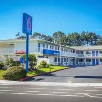 Motel 6-Arcata, CA Cal Poly Humboldt – hotel w mieście Arcata