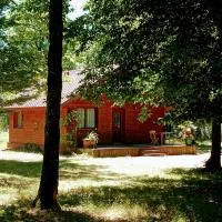 Chalet en forêt, brame du cerf, hotel v destinácii Valpuiseaux