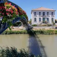 La Passerelle du Canal, хотел в Sallèles-dʼAude