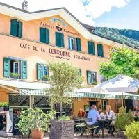 Auberge Communale de la Couronne, hotel u gradu Yvorne