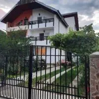 Casa Lica, ξενοδοχείο σε Căciulata