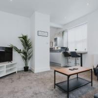 1 Bed Stylish City Flat 2nd Floor close to City Centre with free parking, king size bed & Wi-Fi