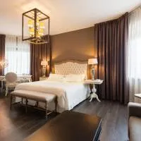 Like Home Boutique Hotel, hotell sihtkohas Azzano San Paolo