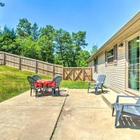 Sunny Wisconsin Dells Apartment with Deck and Fire Pit