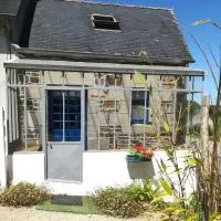 Petit gîte cocoon Ty Bihan Ar Feunteun, отель в городе Scrignac