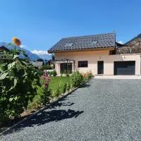 Maison au cœur de l'Oisans, hotel a Armentier Haut