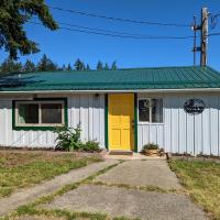 The Cottage on the Farm, hotel near Nanaimo Airport - YCD, Ladysmith