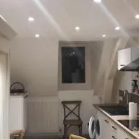 Beau studio au calme proche de la cathédrale, hotel en Autun