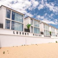 Luxury Villas Kabakum, hotell i Cabacum Beach, Golden Sands