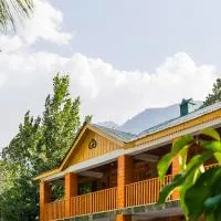 Greens By Roomy, Kalam, hotel em Kalām