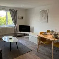 Viesnīca The Aldridge 2 Bedroom Apartment with FREE Parking pilsētā Ibstock