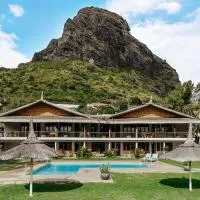 Boutik Le Morne Holiday Apartments โรงแรมในเลอ โมน