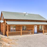 Pioche Family Cabin with View - Walk to Main St!, hotel di Pioche