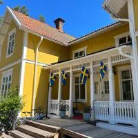 Hedenstugan B&B Hotel, hotel di Bergby