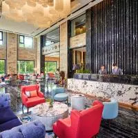 Ravatel Luxury Hotel Bac Giang โรงแรมในBắc Giang