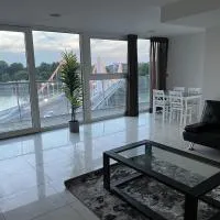 Best Location Chelsea River View /Central London