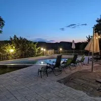 Villa Girgina, hotel u gradu Bukovets