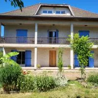 LOU GRAOU CHEPRE gîte d'étape、Chandonのホテル