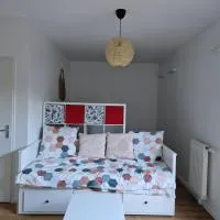 Appartement 20mn Paris Saint Lazare (4 personnes), hotel din Argenteuil