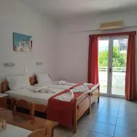 Sofia Studios & Apartments، فندق في جورجيوبوليس