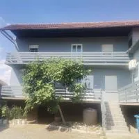 Apartman ŠIPA, готель у місті Б'єловар