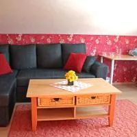 Rivaal Guesthouse-Cafe, hotel Põltsamaaban