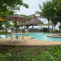 Cabo tortuga bungalows, hotell sihtkohas Monterrico