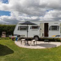 Cosy Caravan on Luxury Campsite