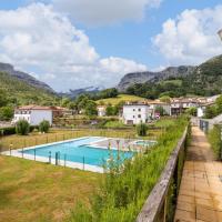 Stunning home in Arredondo with Outdoor swimming pool, WiFi and 3 Bedrooms
