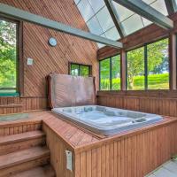 Cozy Hallsville Apartment with Private Hot Tub!