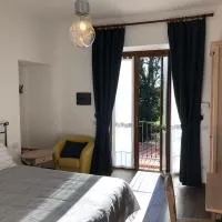 LA LOCANDA DELLA STAFFA, hotel Pombiában