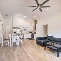 Modest and Sleek Tavares Condo - 3 Mi to Dtwn!