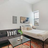 Simple Uptown Apt with In-unit Laundry - Wilson 403