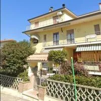Glam House, hôtel à Monteprandone